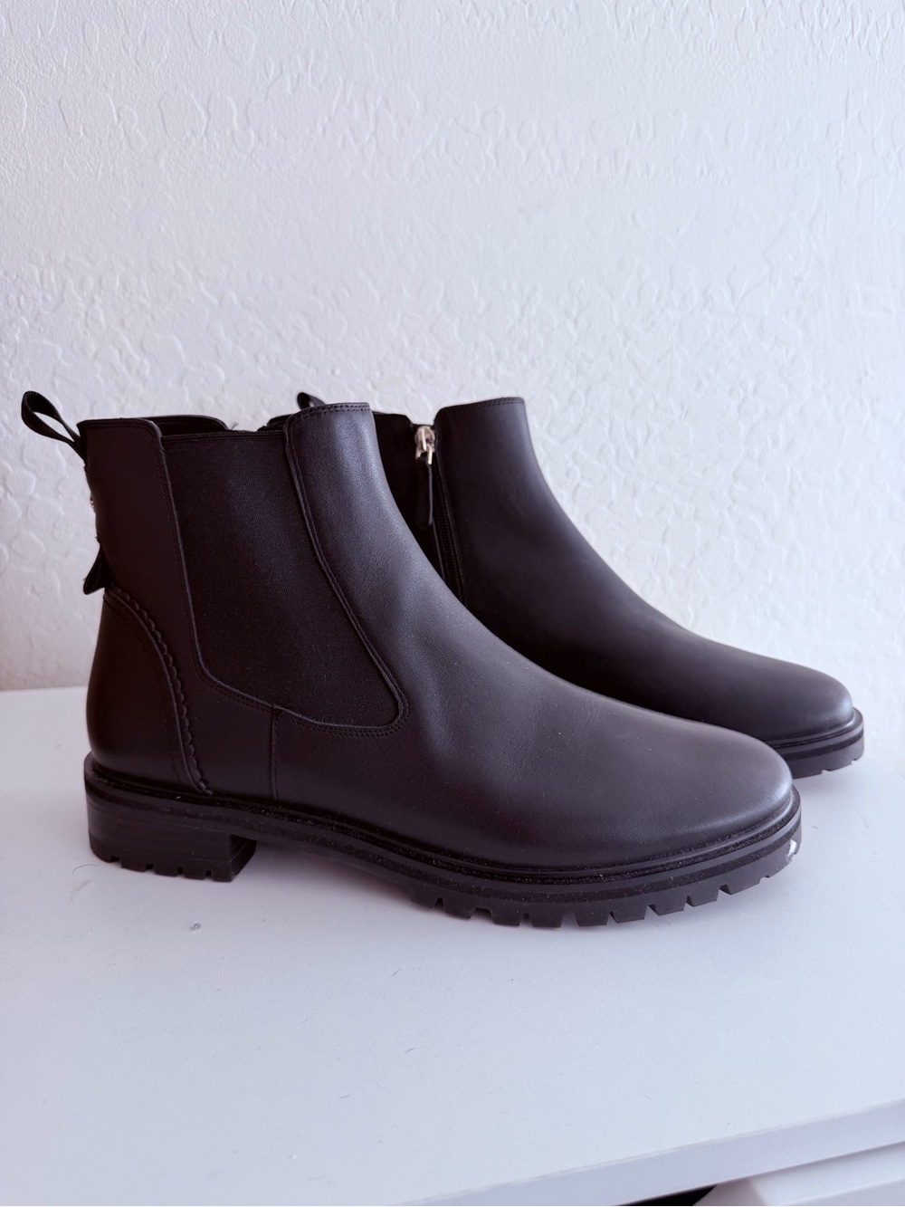 Kate Spade Estelle Black Leather Chelsea Lug Boots Size 10.5